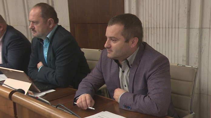 Nezaradený poslanec Juraj Kolesár.