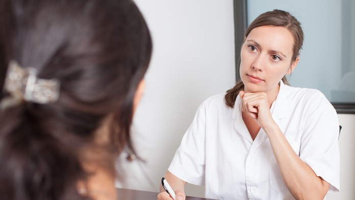 To, či je potrebný chirurgický alebo neivazívny zákrok ukáže konzultácia s pacientky s lekárom. 