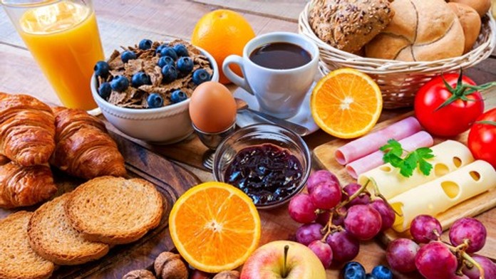 Raňajky, ktoré chránia srdce: Vedci radia, čo jesť pri vysokom tlaku