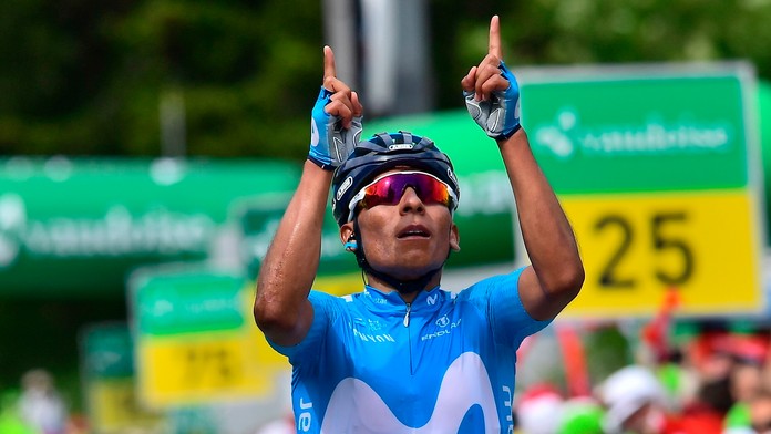 Nairo Quintana sa raduje z triumfu na pretekoch Okolo Švajčiarska.