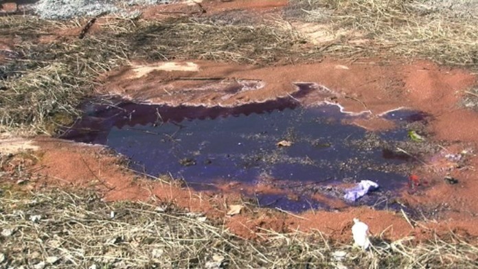 Muž sa snažil zbaviť neznamej látky