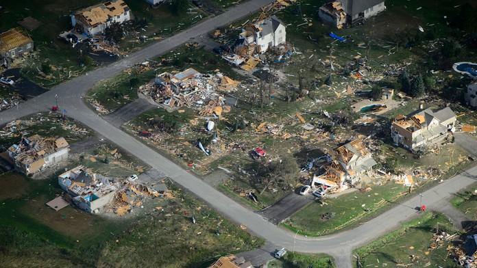 Tornádo ničilo domy v Ottawe.