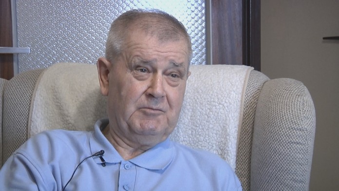 Pomník Róberta Holuba.