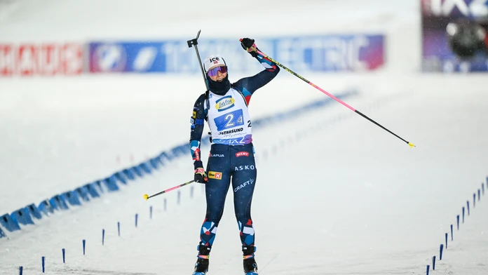 Slovenky predviedli v štafete skvelý strelecký výkon, no na prvú desiatku to nestačilo