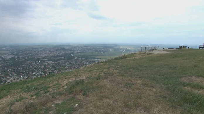 Výhľad zo Zobora na Nitru