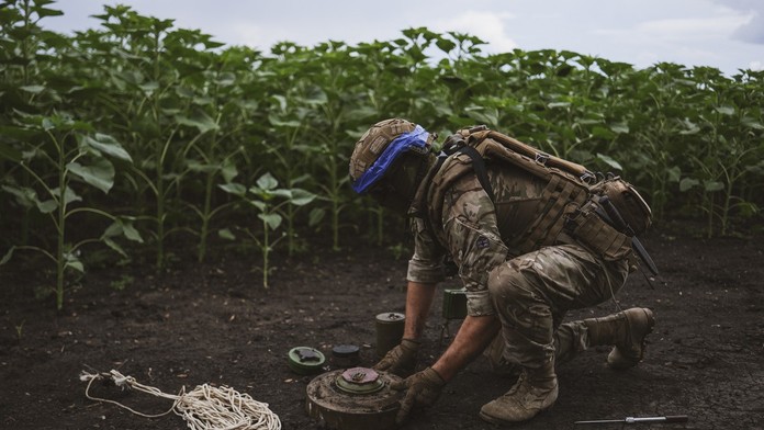 Míny na ukrajinských poliach.