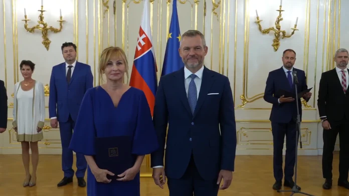 Prezident vymenoval Moniku Valašikovú za predsedníčku NSS SR