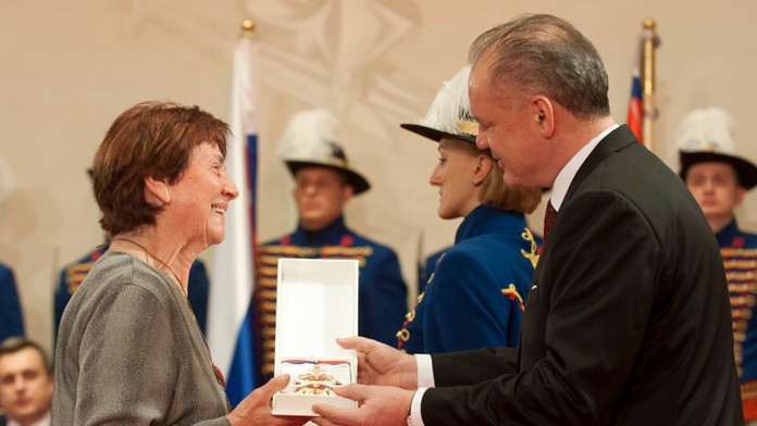 Prežila holokaust, bojovala proti extrémizmu. Vo veku 95 rokov zomrela Eva Mosnáková