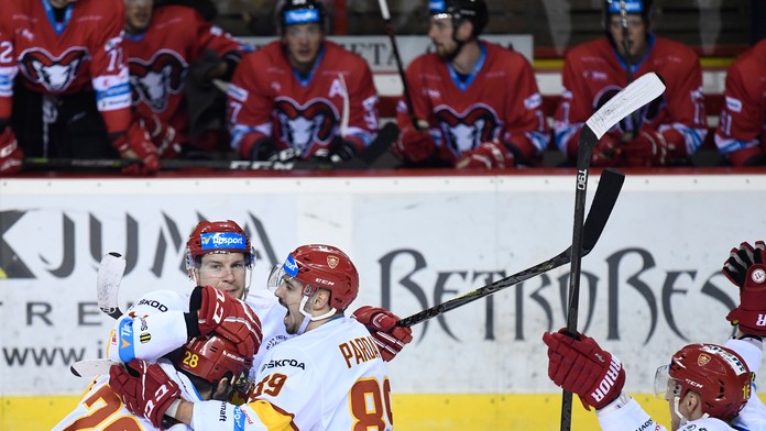 Hráči Slovana oslavujú gól proti Nižnemu Novgorodu.