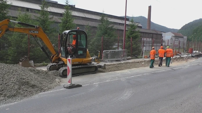 Na Slovensku sa opravujú cesty