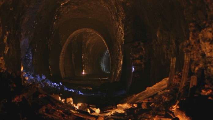 Železničný tunel v Kraľovanoch.