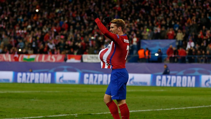 Hráč Atletica Madrid Antoine Griezmann oslavuje gól v zápase LM proti Galatasaray Istanbul.