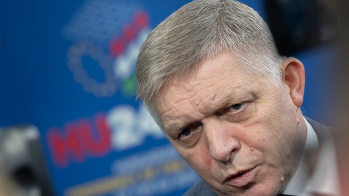 Na snímke predseda Smeru Robert Fico