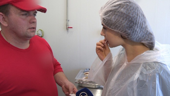 Reportérka Lenka Perželová a 