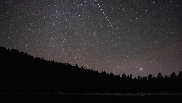 Meteorický roj (ilustračná snímka)