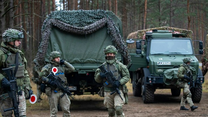 Vojaci na poľsko-bieloruskej hranici