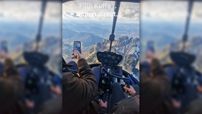 Filip Kuffa vo vrtuľníku nad Malou Fatrou.