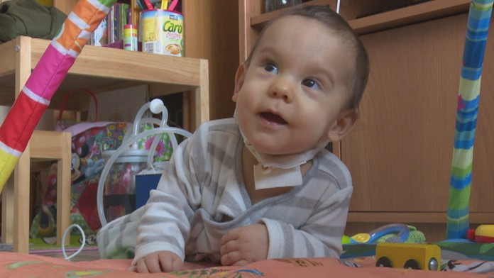 POROD PRI CESTE_tvnoviny.mp4