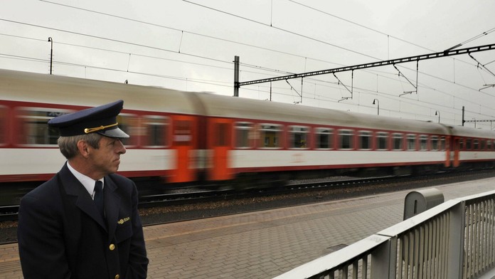 Pezinská železničná stanica