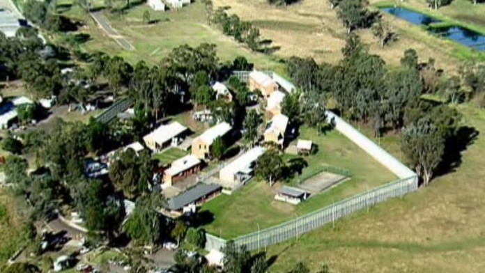 17 VO ILU Australia vaznica PLAZMA.transferweb_jpg_bez_watermarku_1.jpg