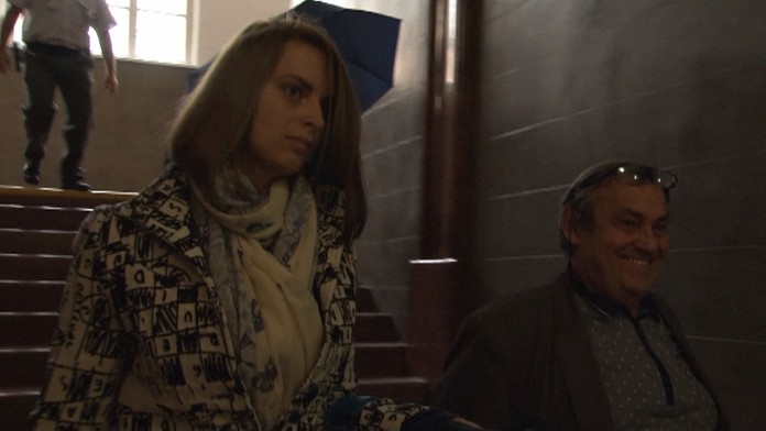 Obžalovaná priateľka.