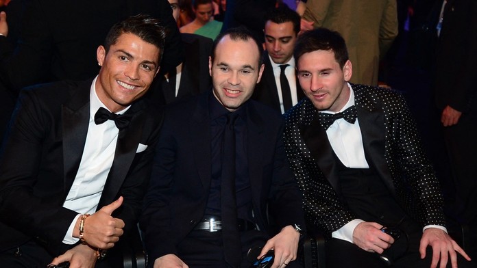 Bez Pelého či Maradonu. Umelá inteligencia poskladala najlepšiu futbalovú päťku histórie