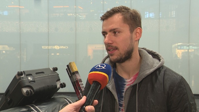 Martin Bakoš po prílete zo zámoria.