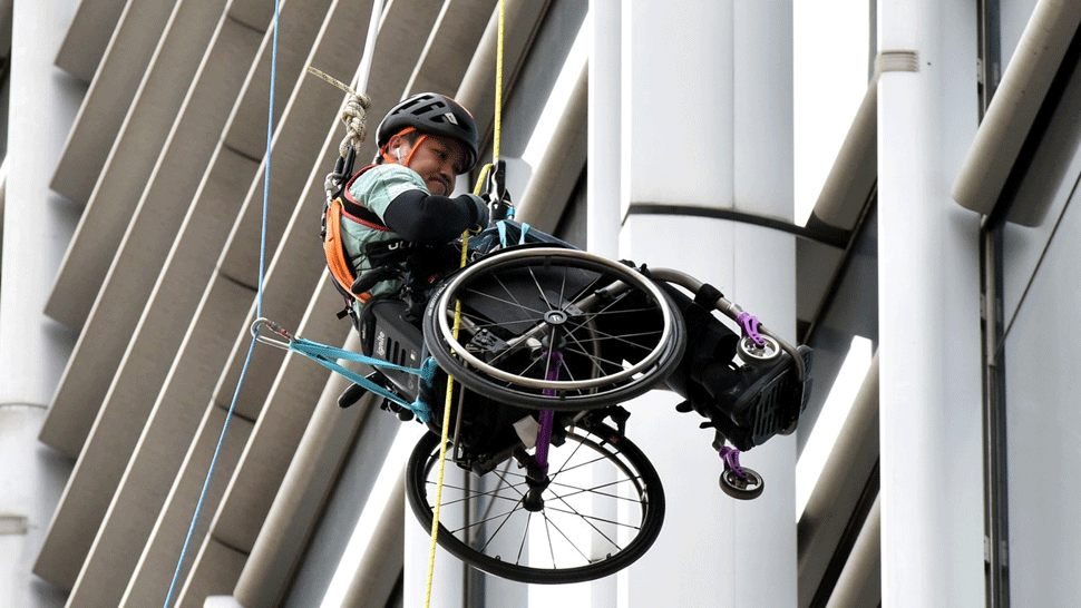 Vrchný rabín Tel Avivu a predseda pamätníka holokaustu Jad vašem v Jeruzaleme Jisra'el Me'ir Lau.