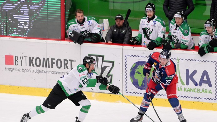 Tomáš Mikúš a Patrik Marcinek v zápase medzi HC MIKRON Nové Zámky – HKM Zvolen 