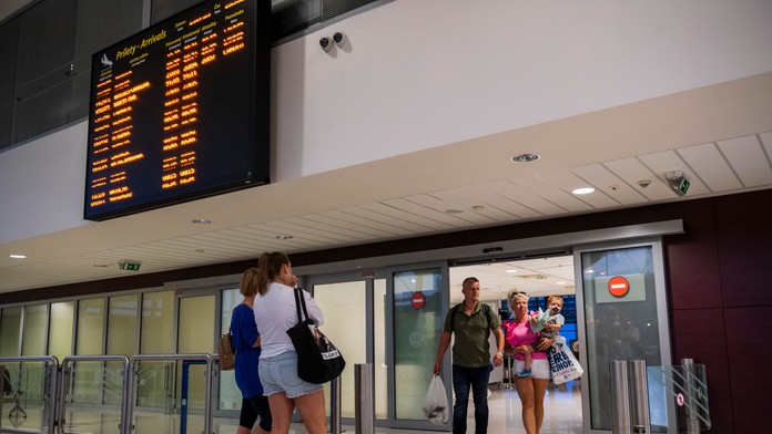 Bratislavské letisko spustilo novinku. Cestujúcim má ušetriť čas