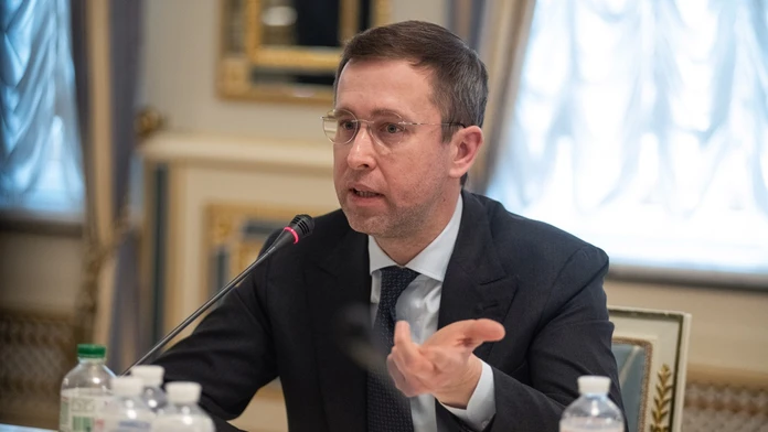 Ukrajina má nového premiéra. Svyrydenkovú nahradil šéf Naftohazu Koreckyj