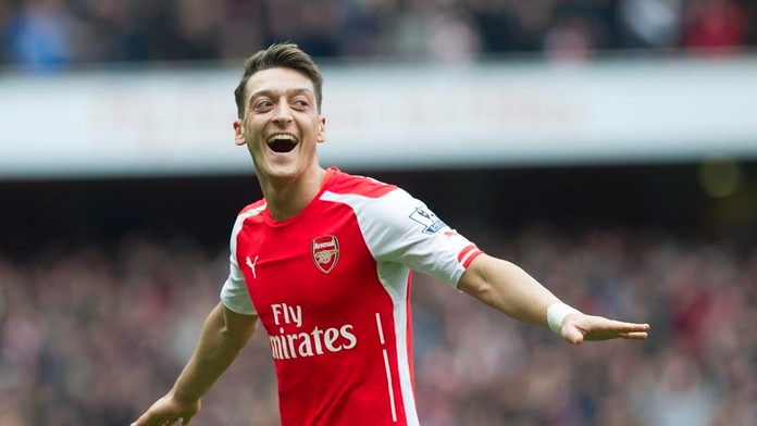 Mesut Özil, Arsenal Londýn.