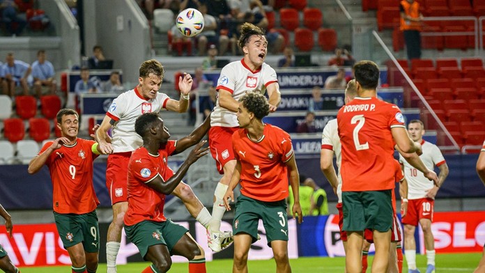 Portugalci zničili Poliakov štyrmi gólmi za pol hodinu. Francúzi položili Gruzíncov v 102. minúte