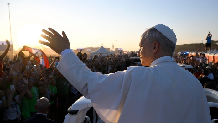 Tri mesiace pápeža Leva XIV.: Slováci môžu byť príjemne prekvapení. Zmeny očakávam po skončení leta, hovorí analytik