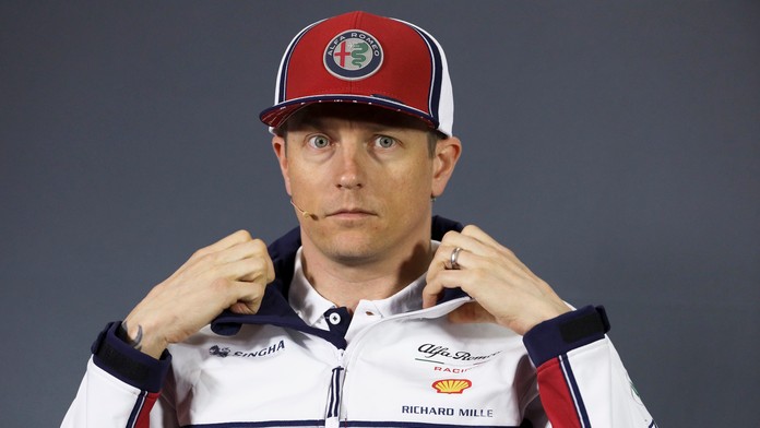 Allan Marques Loureiro z Neapola na tlačovke pred prvým štvrťfinále EL na pôde Arsenalu.