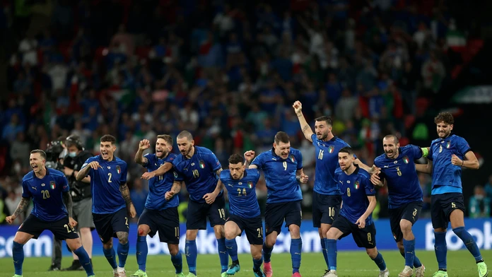 Futbalisti Talianska získali titul majstrov Európy.