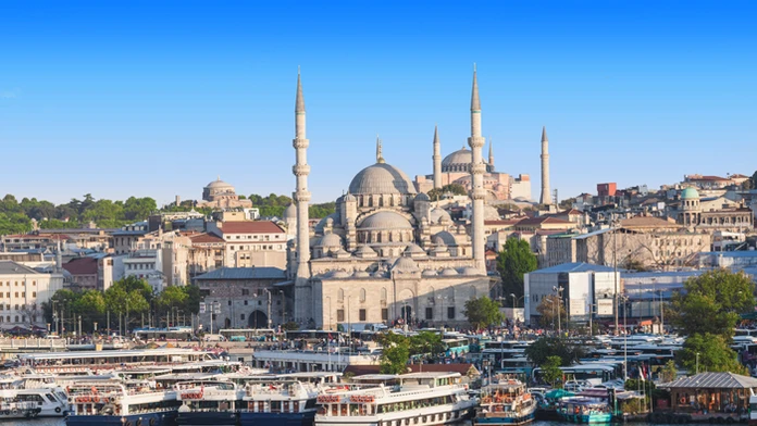 Yeni Cami v Istanbule.