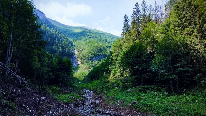 Turisti sa dočkali. Obľúbenú dolinu v Belianskych Tatrách sprístupnili