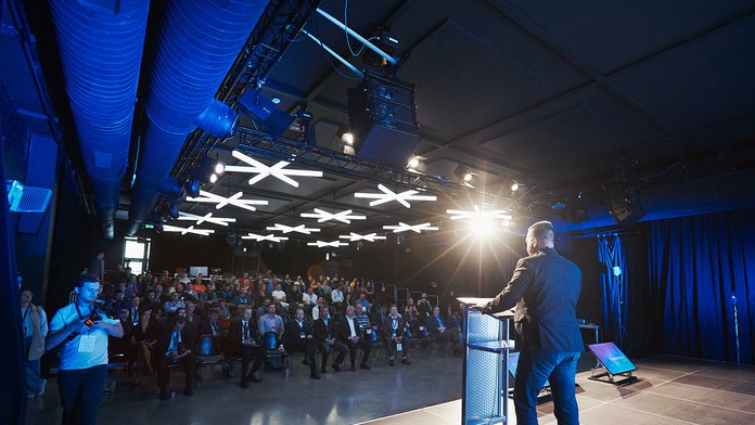 Fascinuje vás umelá inteligencia? Čo nás čaká a ako nenaletieť Deepfake?