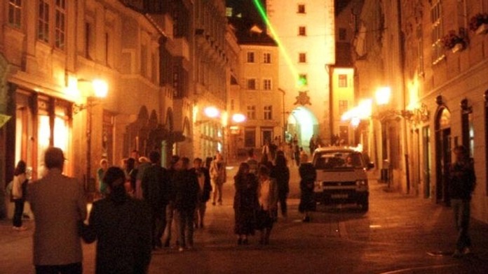 V centre Bratislavy končí nočný život. Toto sú názory ľudí