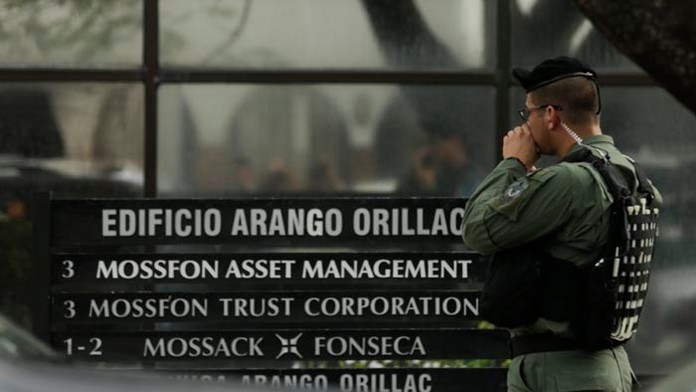 Panamskí prokurátori určení na boj proti organizovanému zločinu podnikli v utorok raziu v kanceláriách právnickej firmy Mossack 