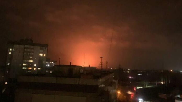 Masívny ruský útok na Ukrajine. Vyše milióna ľudí zostalo bez vody a kúrenia