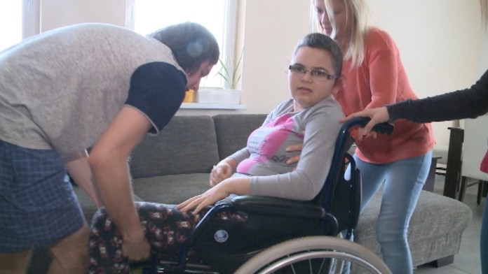 19 NR Dievcatko ochrnulo.transferweb_jpg_bez_watermarku_1.jpg