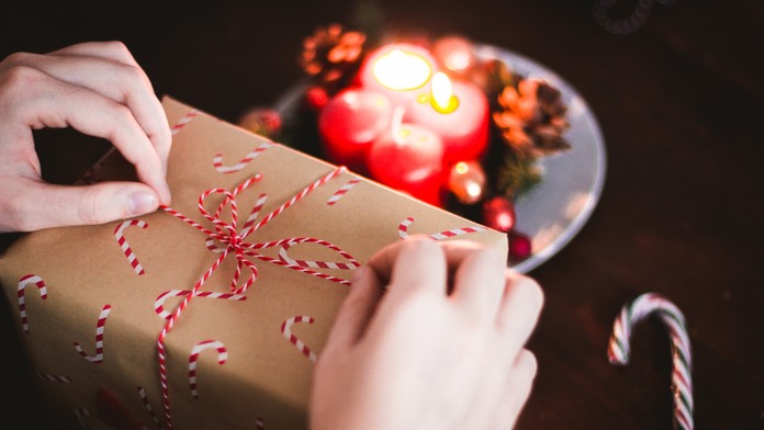 Vianočný darček, ilustračné foto