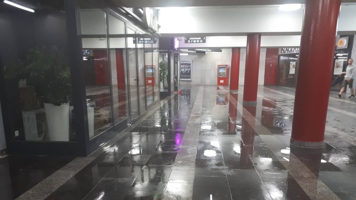 Podchod pod Trnavský mýtom už je priechodný.