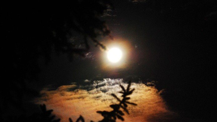 Supermesiac od Silvie Baranyaiovej