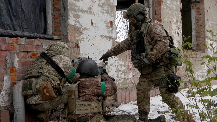 Výcvik ukrajinských vojakov v Charkovskej oblasti