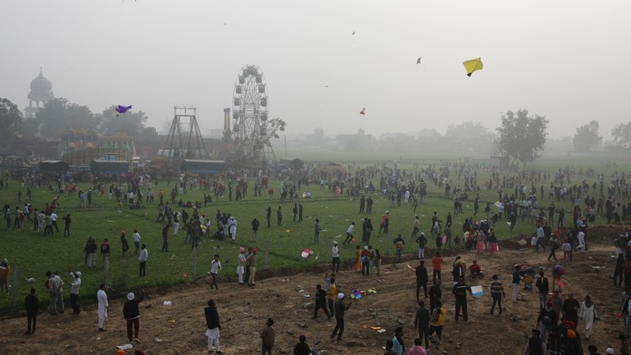 Séria hororových nehôd na festivale šarkanov v Indii: Lanká ostré ako žiletky podrezali 6 ľudí