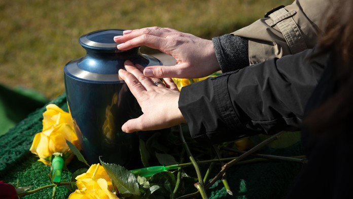 Vatikán zmenil svoj postoj. Popol zosnulých už nemusí byť uložený iba na posvätných miestach