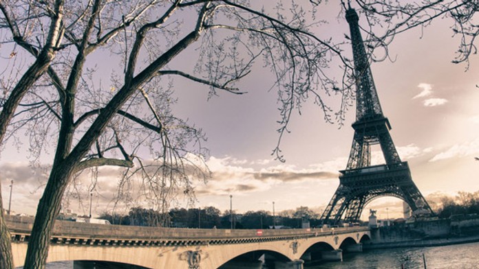 Paríž, Eiffelova veža